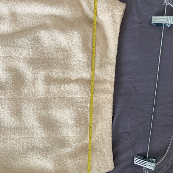 Vintage Authentic Chanel Boutique Ivory Tweed Mini Skirt - Picture 12 of 14